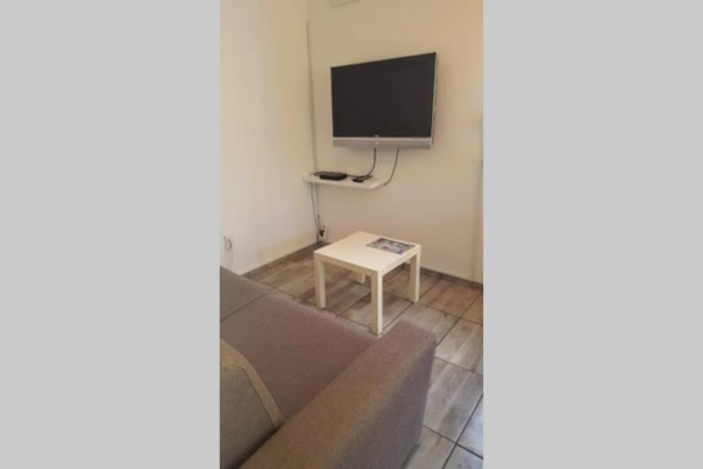 Kati 1 Apartment Sveti Filip i Jakov Bagian luar foto